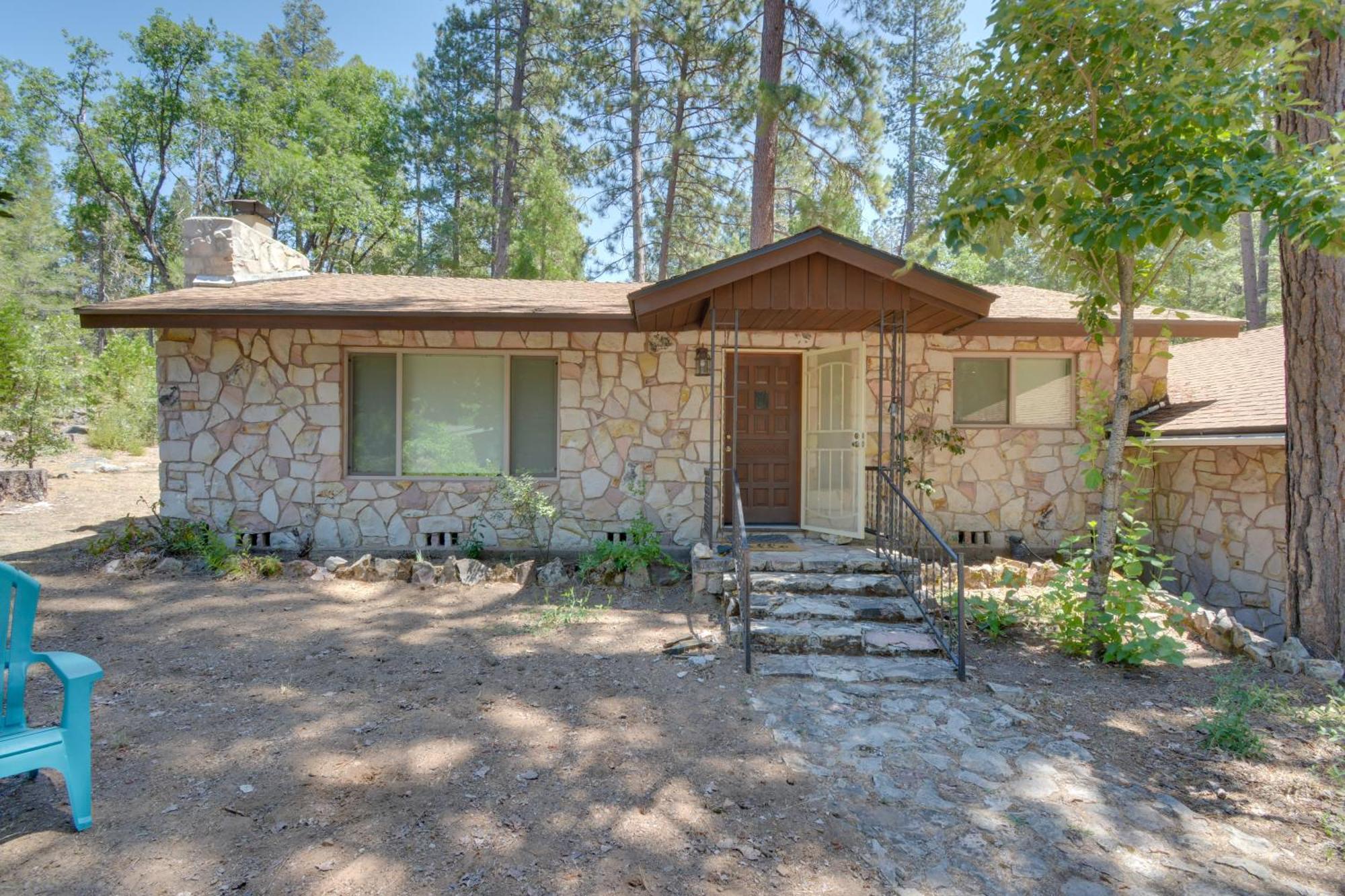 Riverfront Home Near Yosemite National Park! Groveland Exteriér fotografie