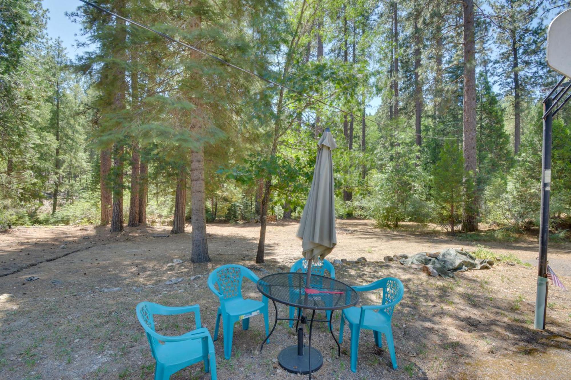 Riverfront Home Near Yosemite National Park! Groveland Exteriér fotografie
